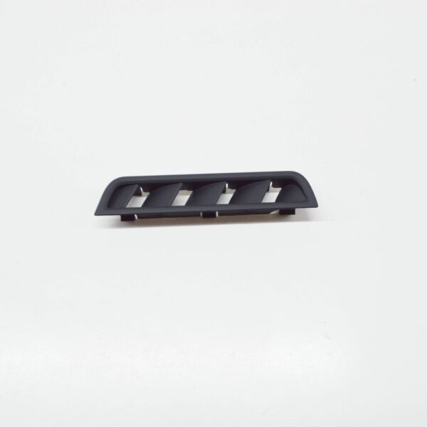 NEW VOLKSWAGEN GOLF 5G MK7 FRONT RIGHT PANEL AIR VENT LHD 5G1819706B81U ORIGINAL - Image 2