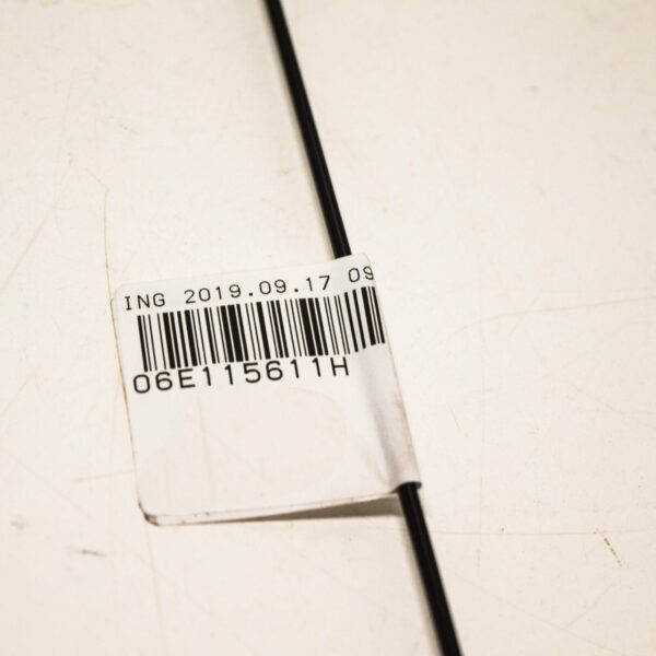 NEW AUDI S4 B8 OIL LEVEL DIPSTICK 06E115611H - Image 2