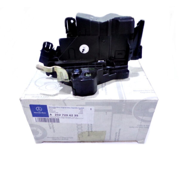 NEW MERCEDES-BENZ C W202 FRONT RIGHT DOOR LOCK RHD A2027204235 ORIGINAL - Image 2