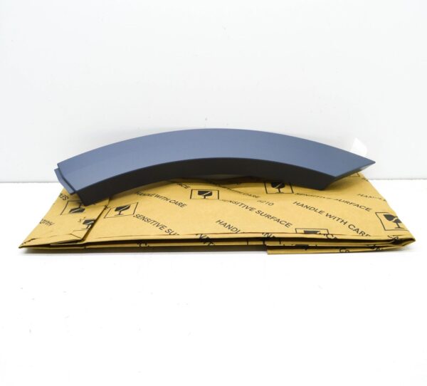 NEW AUDI Q8 REAR LEFT FENDER MOLDING 4M8854819AGRU - Image 2