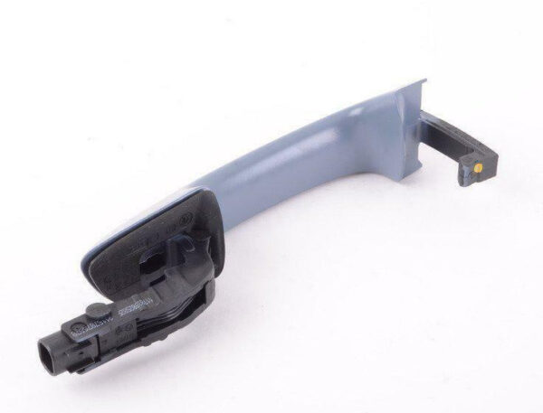 NEW VOLKSWAGEN PASSAT B8 FRONT RIGHT DOOR EXTERIOR HANDLE 1K8837206HGRU ORIGINAL - Image 2