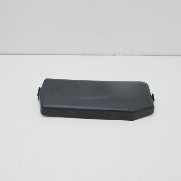 NEW VOLKSWAGEN POLO AW FUSE BOX COVER 2Q0937132A ORIGINAL - Image 2