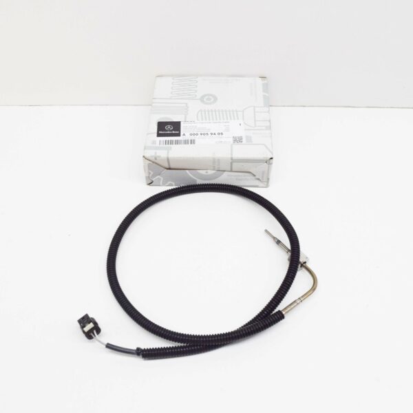 NEW MERCEDES-BENZ SLK R172 EXHAUST TEMPERATURE SENSOR A0009059405 ORIGINAL - Image 2