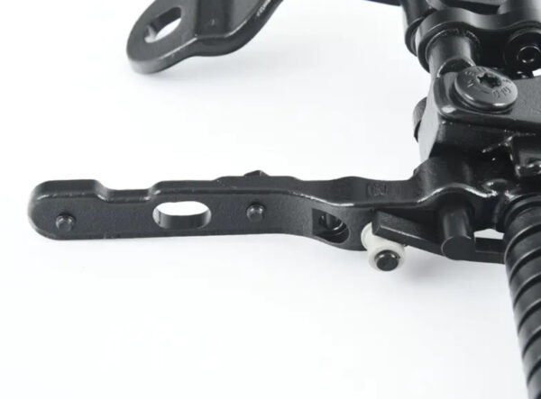NEW BMW 3 TOURING F31 RIGHT TRUNK LID HINGE 7298070 41007298070 ORIGINAL - Image 2
