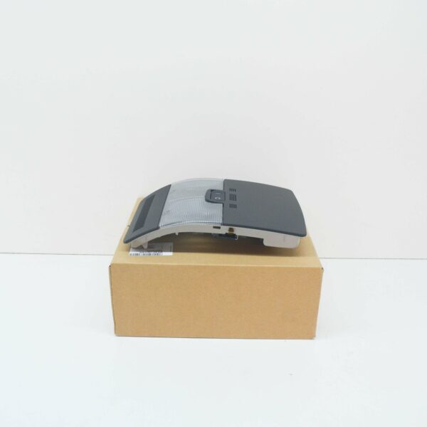 NEW AUDI A3 8P INTERIOR ROOF LIGHTING LAMP 8P0947135D6PS - Image 2