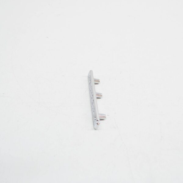 NEW AUDI A4 AVANT B9 DASHBOARD EMBLEM 'QUATTRO' 8W0853191A3Q7 ORIGINAL - Image 2