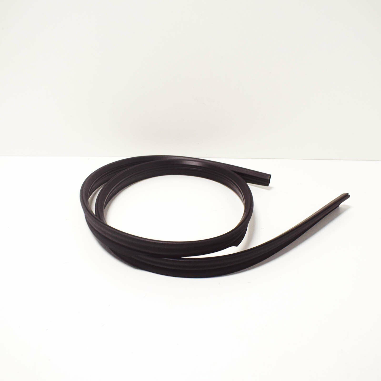 NEW AUDI A5 8W6 FRONT RIGHT UPPER DOOR EDGE PROTECTION SEAL 8W8854544 2 NEW AUDI A5 8W6 FRONT RIGHT UPPER DOOR EDGE PROTECTION SEAL 8W8854544 - Image 2