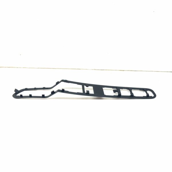 NEW BMW 1 M COUPE E82 FRONT EXTERIOR LEFT SIDE GRILLE BASE 51138051817 - Image 2