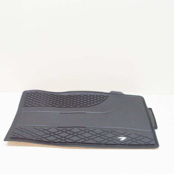 NEW BMW 7 G11 G12 FRONT FLOOR MAT SET 51472444035 RHD - Image 2