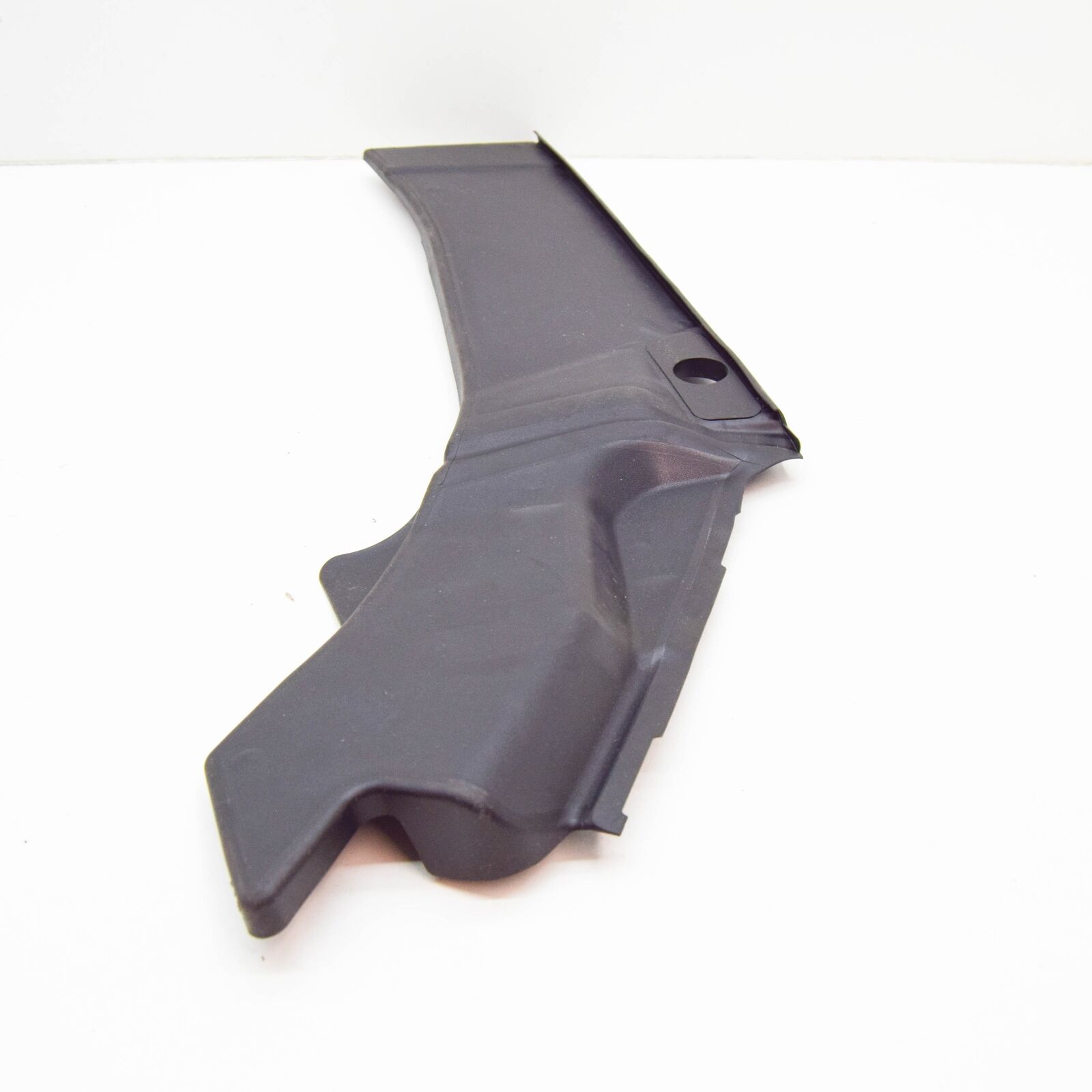 NEW AUDI A4 B9 FRONT LEFT HEADLIGHT TRIM 8W0805285A ORIGINAL 2 NEW AUDI A4 B9 FRONT LEFT HEADLIGHT TRIM 8W0805285A ORIGINAL - Image 2