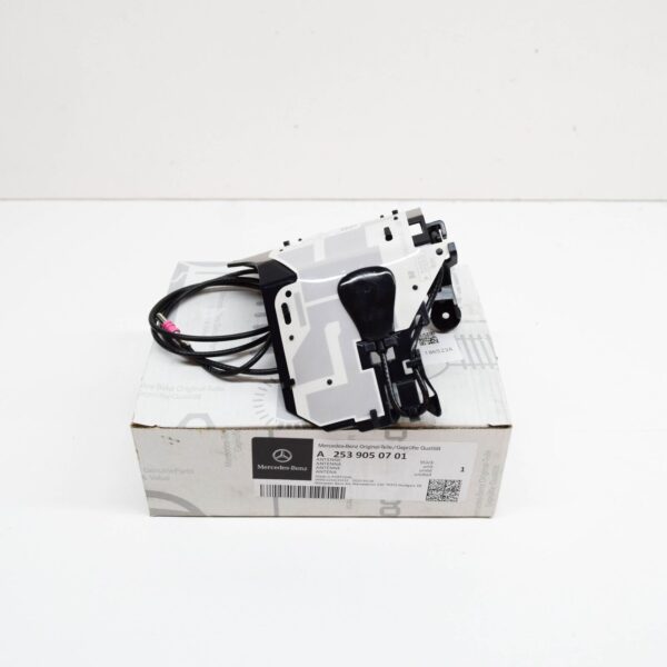 NEW MB GLC C253 FRONT RIGHT MIRROR TELEPHONE ANTENNA LHD A2539050701 ORIGINAL - Image 2