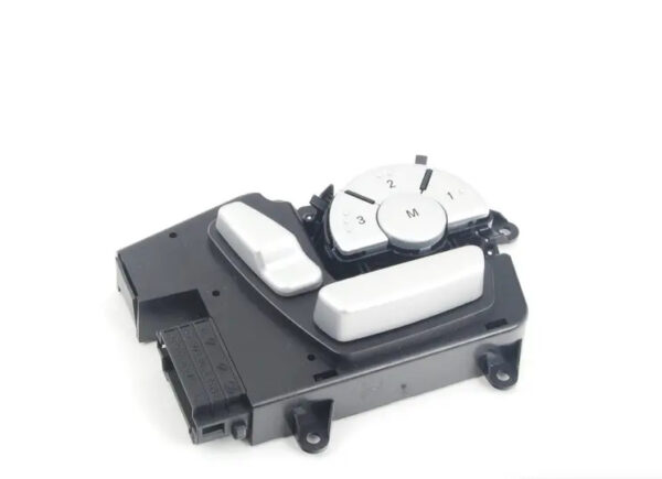 NEW MERCEDES-BENZ SLK R171 FRONT RIGHT SEAT SWITCH A17182058109980 ORIGINAL - Image 2