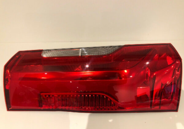 NEW MERCEDES-BENZ SPRINTER W907 REAR LEFT TAILLIGHT A9108200000 ORIGINAL - Image 2