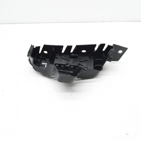 NEW AUDI A3 8Y FRONT BUMPER CARRIER LEFT GUIDE 8Y0807183A ORIGINAL - Image 2