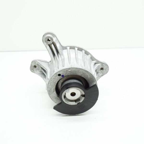 NEW MERCEDES-BENZ E W213 FRONT RIGHT ENGINE MOUNT A2132402500 ORIGINAL - Image 2