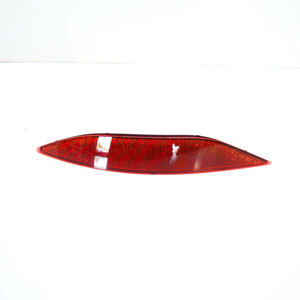 NEW VOLKSWAGEN GOLF MK7 REAR BUMPER RIGHT REFLECTOR 5G9945106B - Image 2
