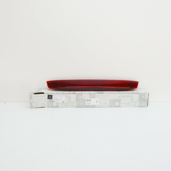 NEW MERCEDES BENZ VITO W447 REAR TOP BRAKE LIGHT A4479062900 ORIGINAL - Image 2