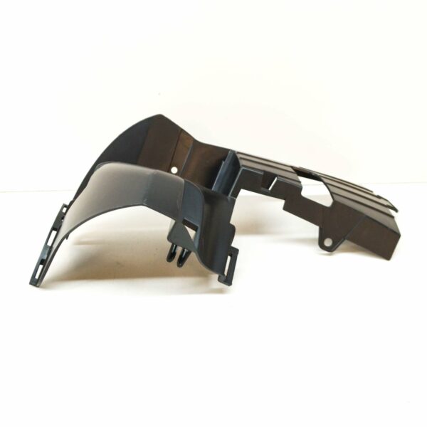 NEW MERCEDES-BENZ M-CLASS W166 FRONT BUMPER RIGHT BRACKET A1668850124 - Image 2