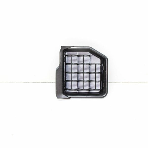 NEW VOLKSWAGEN SCIROCCO MK3 REAR RIGHT BODY VENT TRIM 1K0819466B - Image 2