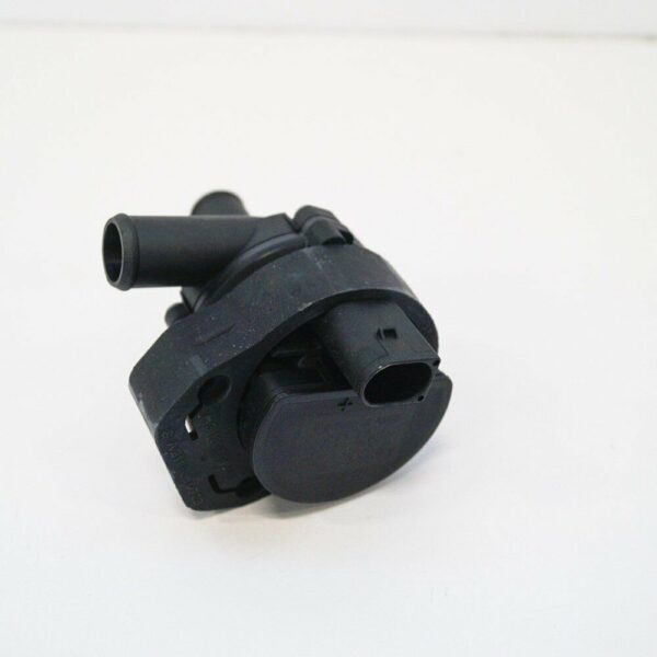 NEW MERCEDES BENZ E CLASS W212 ADDITIONAL WATER PUMP A2128350164 ORIGINAL - Image 2