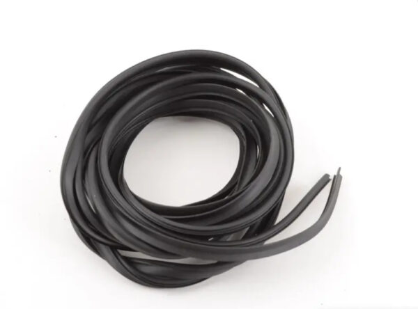 NEW BMW X6 E71, E72 LEFT ROOF STRIP TRIM 51137250401 7250401 ORIGINAL - Image 2
