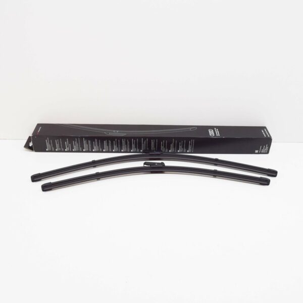 NEW AUDI Q3 8U FRONT WINDSHIELD AERODYNAMIC WIPER BLADE LHD 8U1998002 - Image 2