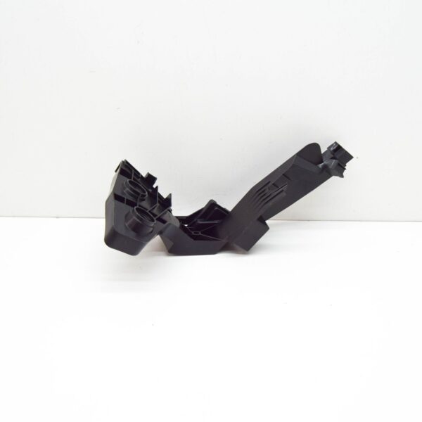 NEW VOLKSWAGEN GOLF MK8 REAR LEFT BUMPER BRACKET 5H6807393E ORIGINAL - Image 2