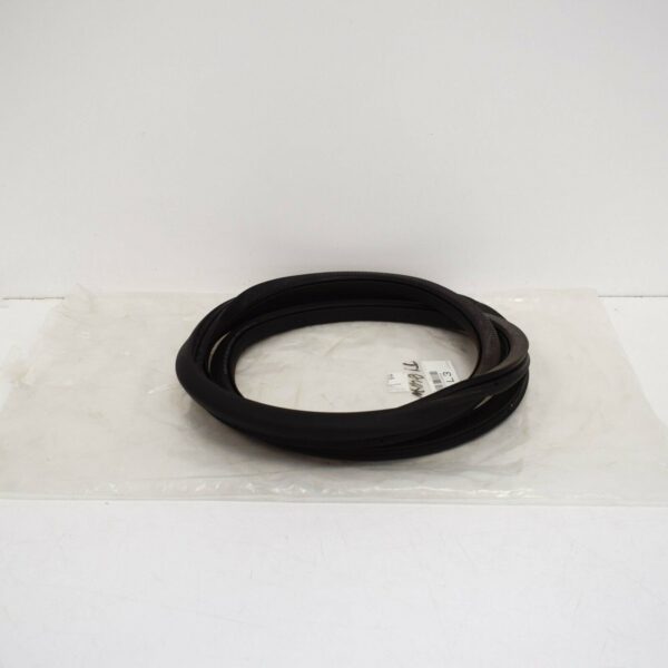 NEW VW TIGUAN MK1 REAR RIGHT DOOR SEAL RUBBER 5N0867913A9B9 ORIGINAL - Image 2