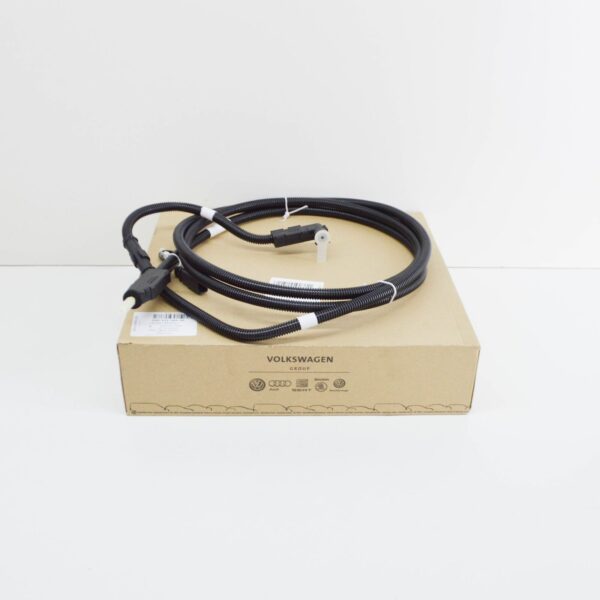 NEW VW PASSAT B8 3G REDUCING AGENT INJECTOR METERING LINE 3Q0131984AE ORIGINAL - Image 2
