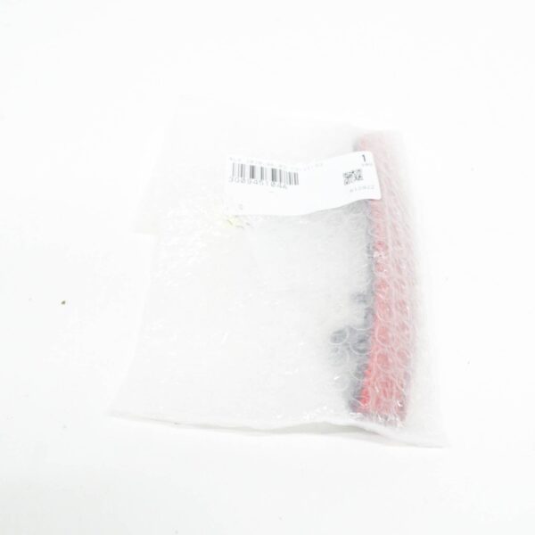 NEW VOLKSWAGEN PASSAT B8 REAR RIGHT BUMPER INNER REFLECTOR 3G0945104A - Image 2