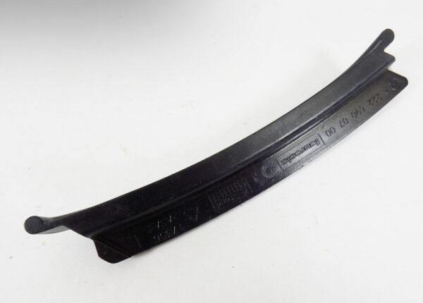 NEW MERCEDES-BENZ S W222 REAR LEFT WHEEL HOUSE COVERING A2226900700 ORIGINAL - Image 2