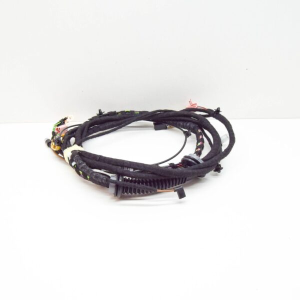 NEW SKODA OCTAVIA 5E MK3 TAILGATE WIRING HARNESS 5E9972175D ORIGINAL - Image 2