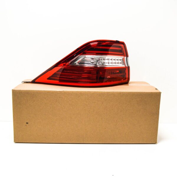 NEW MERCEDES BENZ GLE W166 REAR LEFT TAILLIGHT LED A1669063301 ORIGINAL - Image 2