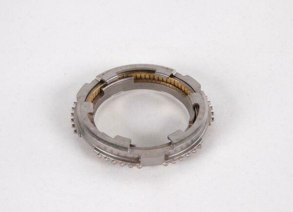 NEW AUDI A4 B8 GEARBOX 5TH/6TH GEAR SYNCHRONIZER RING 0A2311283A ORIGINAL - Image 2