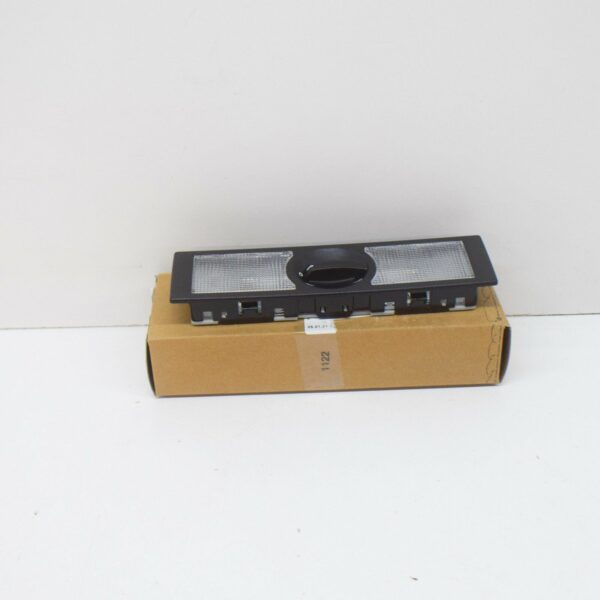 NEW VOLKSWAGEN JETTA A6 REAR INTERIOR AND READING LIGHT 6Q0947291A82V - Image 2