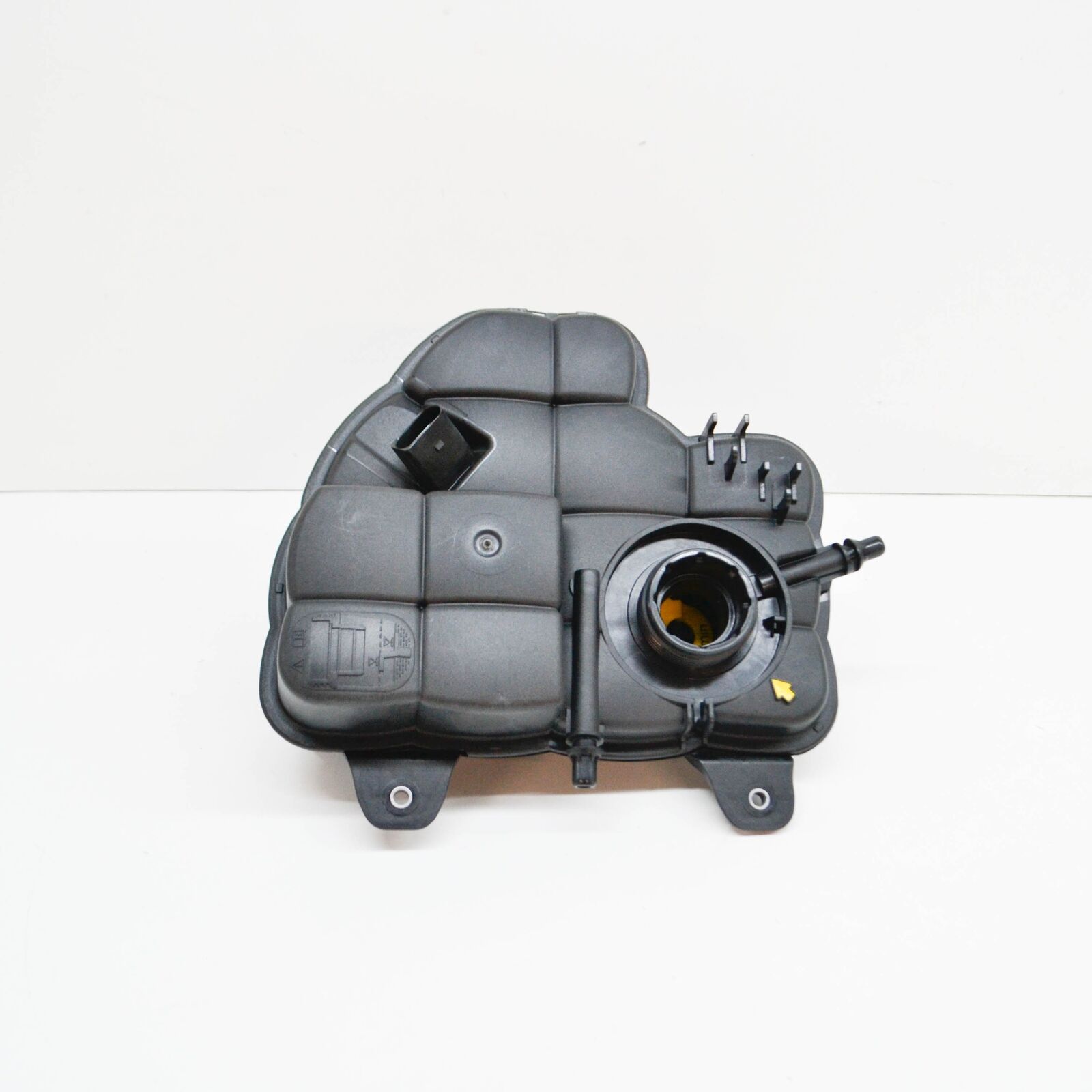 NEW BMW M8 GRAN COUPE G16 F93 EXPANSION TANK 17137889450 ORIGINAL 2 NEW BMW M8 GRAN COUPE G16 F93 EXPANSION TANK 17137889450 ORIGINAL - Image 2