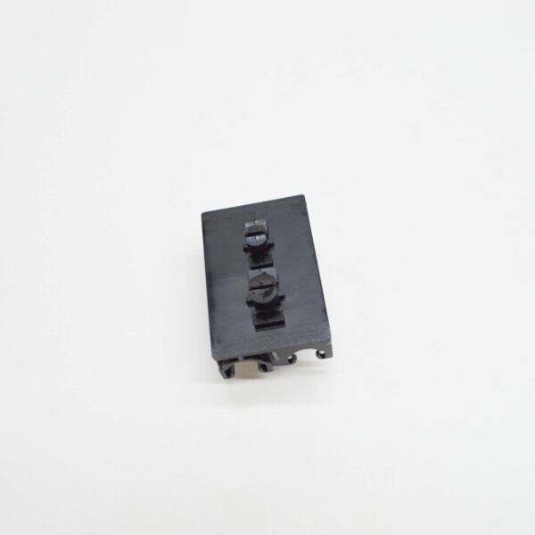 NEW BMW 1 F20 PLUG IN CONNECTION BRACKET 61135A11687 5A11687 2011 ORIGINAL - Image 2