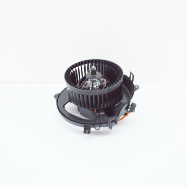 NEW AUDI A3 8PA HEATER BLOWER FAN MOTOR 5Q2819021C ORIGINAL - Image 2
