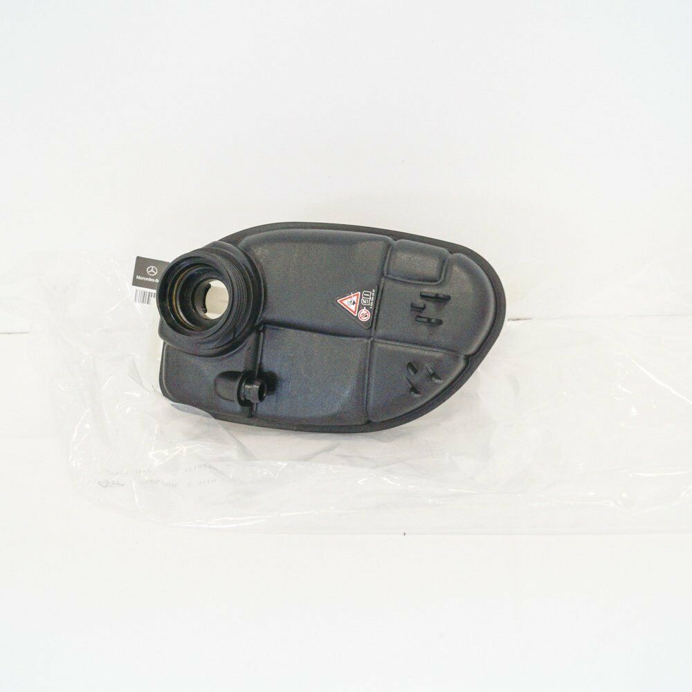 NEW MERCEDES-BENZ CLA C117 2.0I 155KW EXPANSION TANK A2465000049 ORIGINAL 2 NEW MERCEDES-BENZ CLA C117 2.0I 155KW EXPANSION TANK A2465000049 ORIGINAL - Image 2