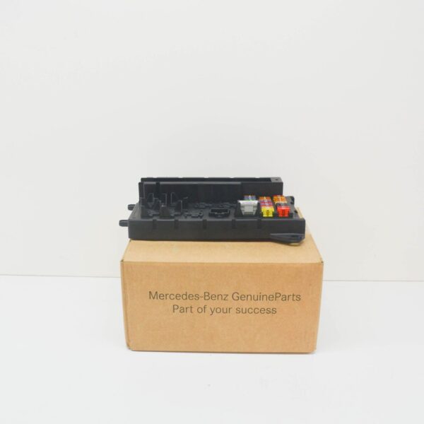 NEW MERCEDES-BENZ SPRINTER W906 FUSE BOX A9065454301 ORIGINAL - Image 2