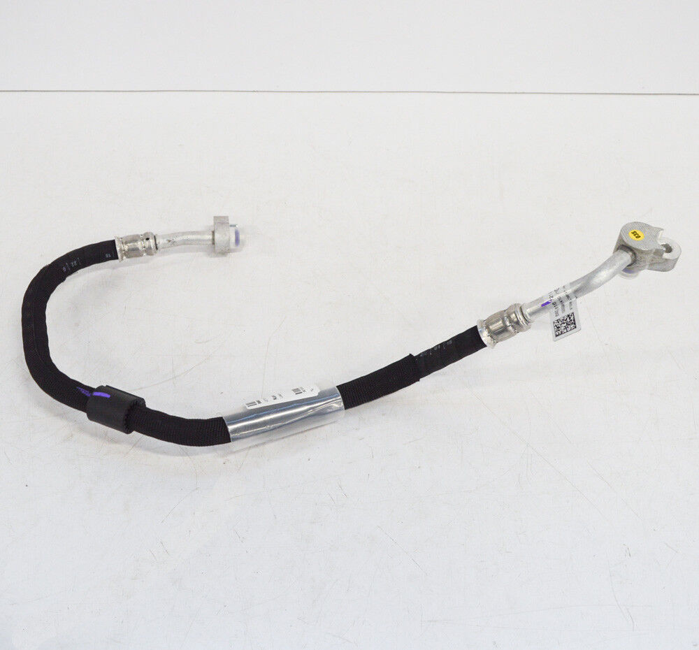NEW AUDI A4 B9 AIR CON A/C PIPE HOSE 8W0816721BD 2016 ORIGINAL 2 NEW AUDI A4 B9 AIR CON A/C PIPE HOSE 8W0816721BD 2016 ORIGINAL - Image 2