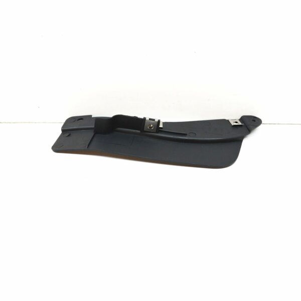 NEW AUDI Q7 4M FRONT BUMPER LEFT MUD GUARD 4M0807547D ORIGINAL - Image 2