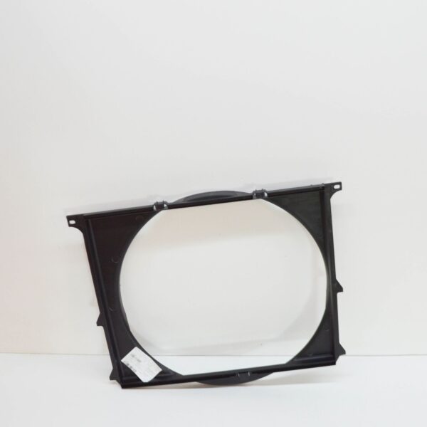 NEW BMW 5 E34 RADIATOR FAN SHROUD 545MM 17111723657 1723657 ORIGINAL - Image 2