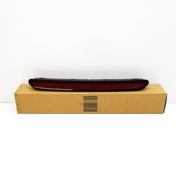 NEW VOLKSWAGEN TIGUAN MK1 HIGH MOUNT 3RD THIRD BRAKE LIGHT 5N0945097 - Image 2