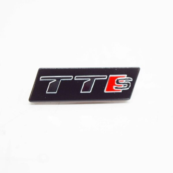 NEW AUDI TT FV MK3 STEERING WHEEL 'TTS' BADGE 8S0419685A - Image 2