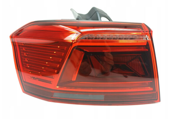 NEW VW PASSAT VARIANT B8 3G5 REAR LEFT OUTER LED TAILLIGHT 3G9945207N ORIGINAL - Image 2