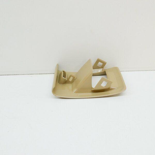 NEW VOLKSWAGEN CC REAR RIGTH SEAT LOCK TRIM 3C9885894Q70 ORIGINAL - Image 2
