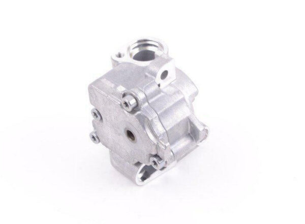 NEW AUDI Q3 8U ENGINE OIL PUMP 03L115105F ORIGINAL - Image 2