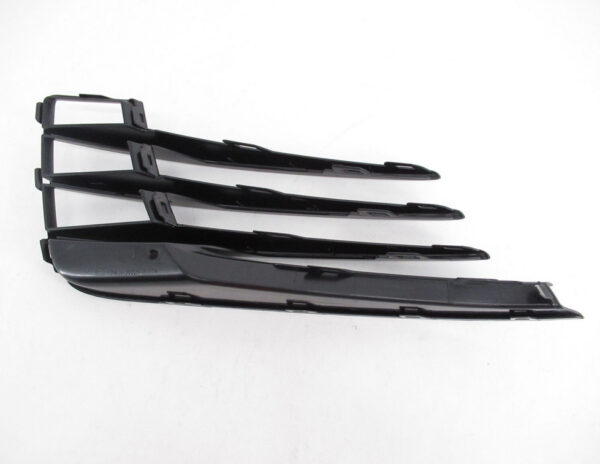 NEW VOLKSWAGEN GOLF GTI MK7 5G FRONT LEFT BUMPER GRILLE 5GM853665D9B9 ORIGINAL - Image 2