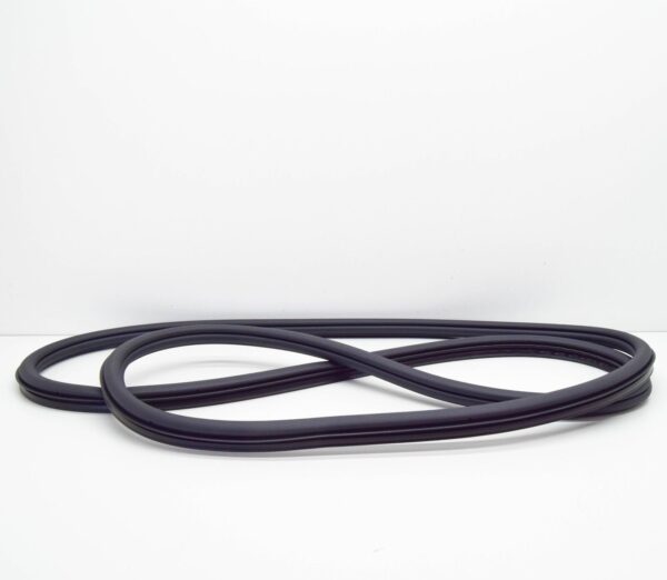 NEW VW PASSAT B8 3G FRONT RIGHT INNER DOOR SEAL RUBBER 3G0867912L5AP ORIGINAL - Image 2